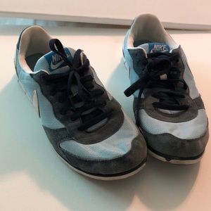 Nike sneakers | size 9.5